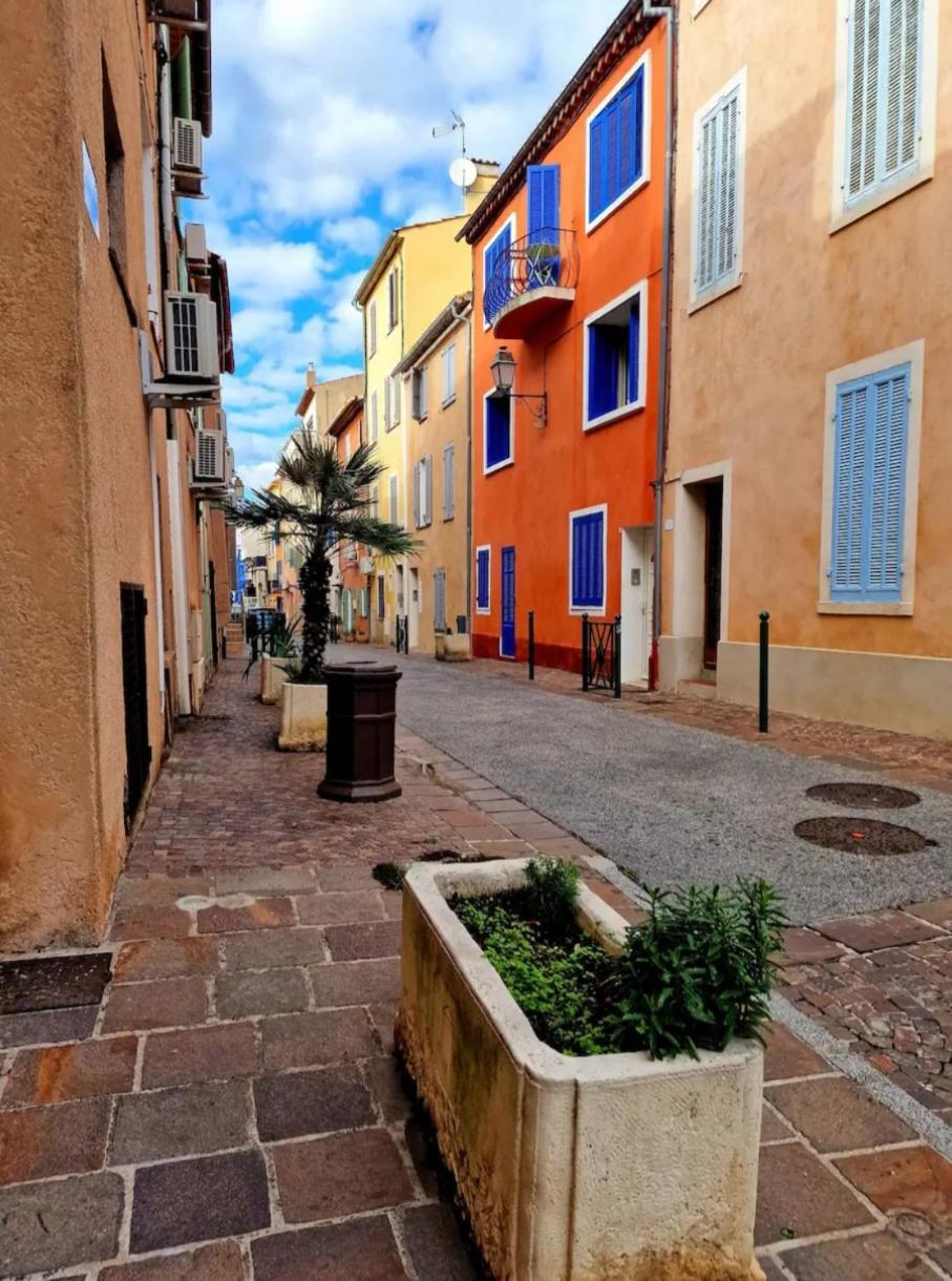 Haut De Villa A 700 Metres De La Plage, Totalement Independant Et Accessible Par Un Escalier Exterieur 圣马克西姆 外观 照片